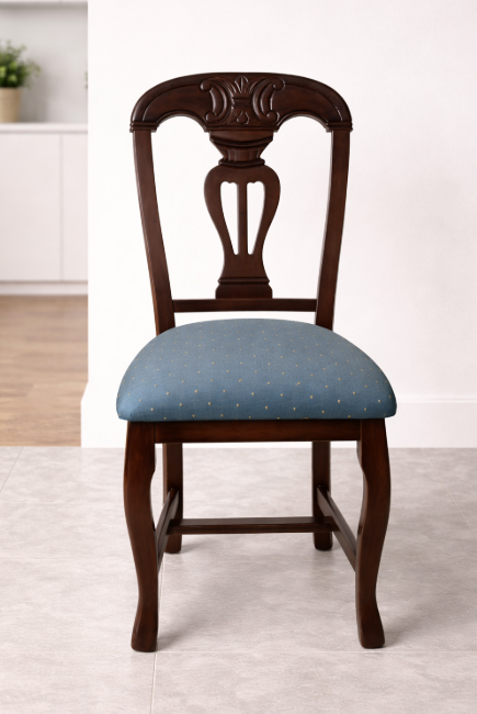 010-4055NO    Silla de madera